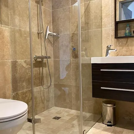 Maison A 2min A Pied Du Centre De Vecchio * Порто-Веккьо