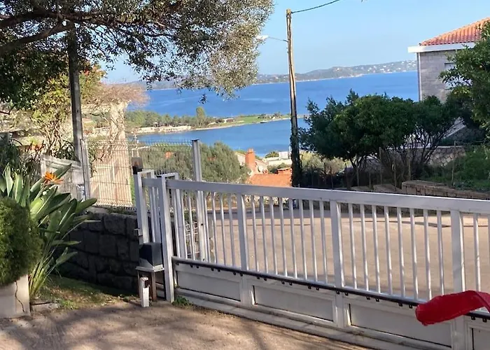 Maison A 2min A Pied Du Centre De Vecchio Prázdninový dům